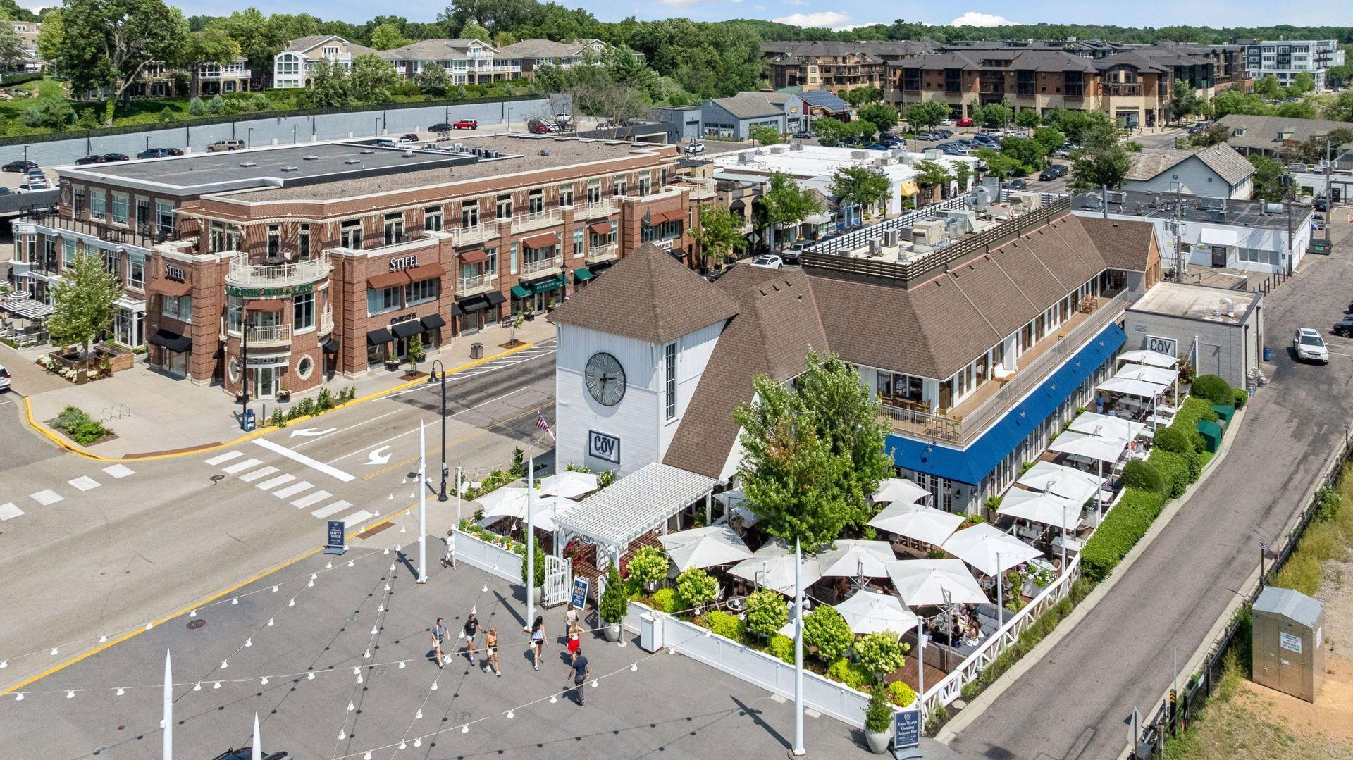 205 Barry Avenue S Unit: 303