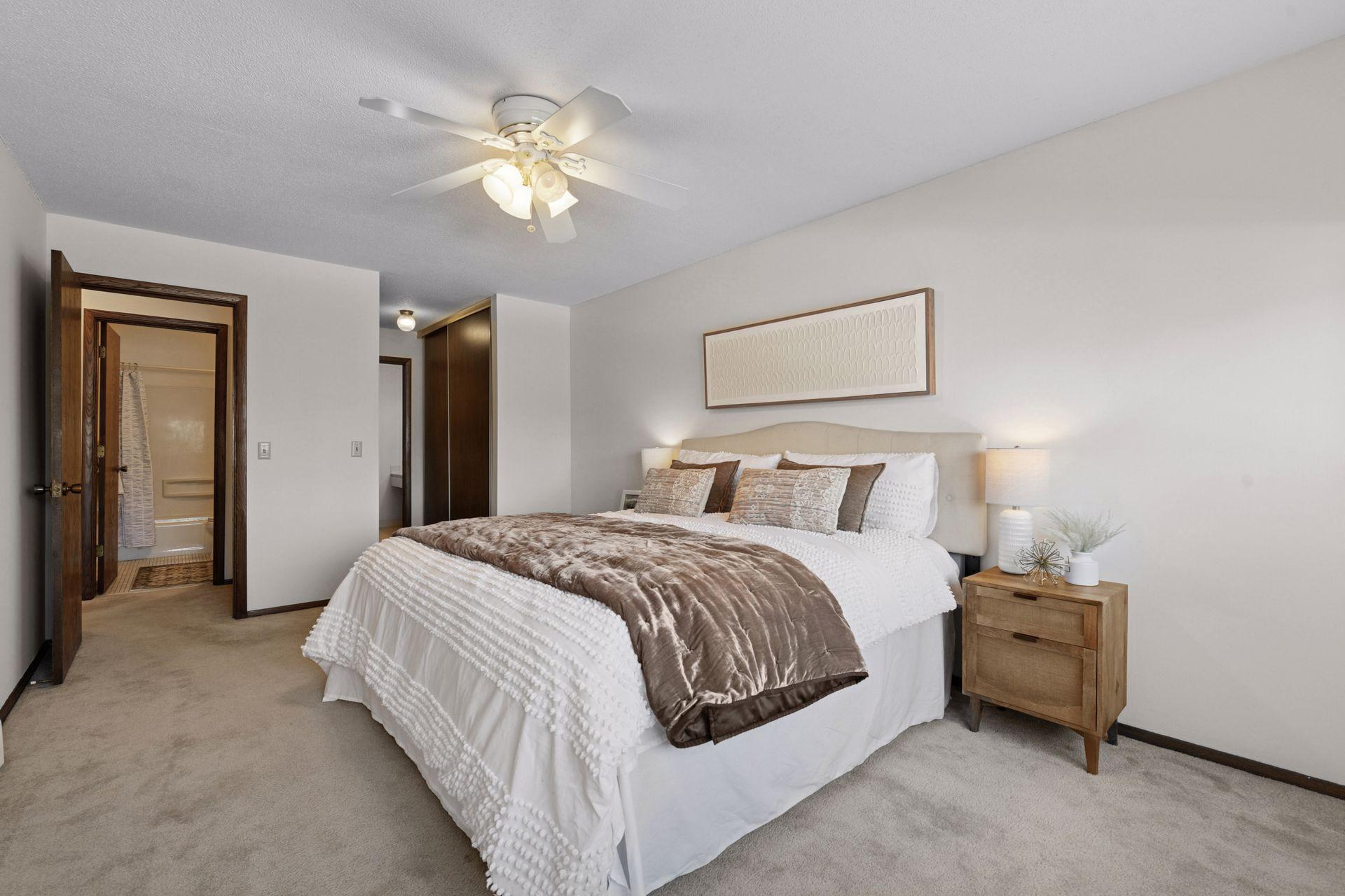 205 Barry Avenue S Unit: 303