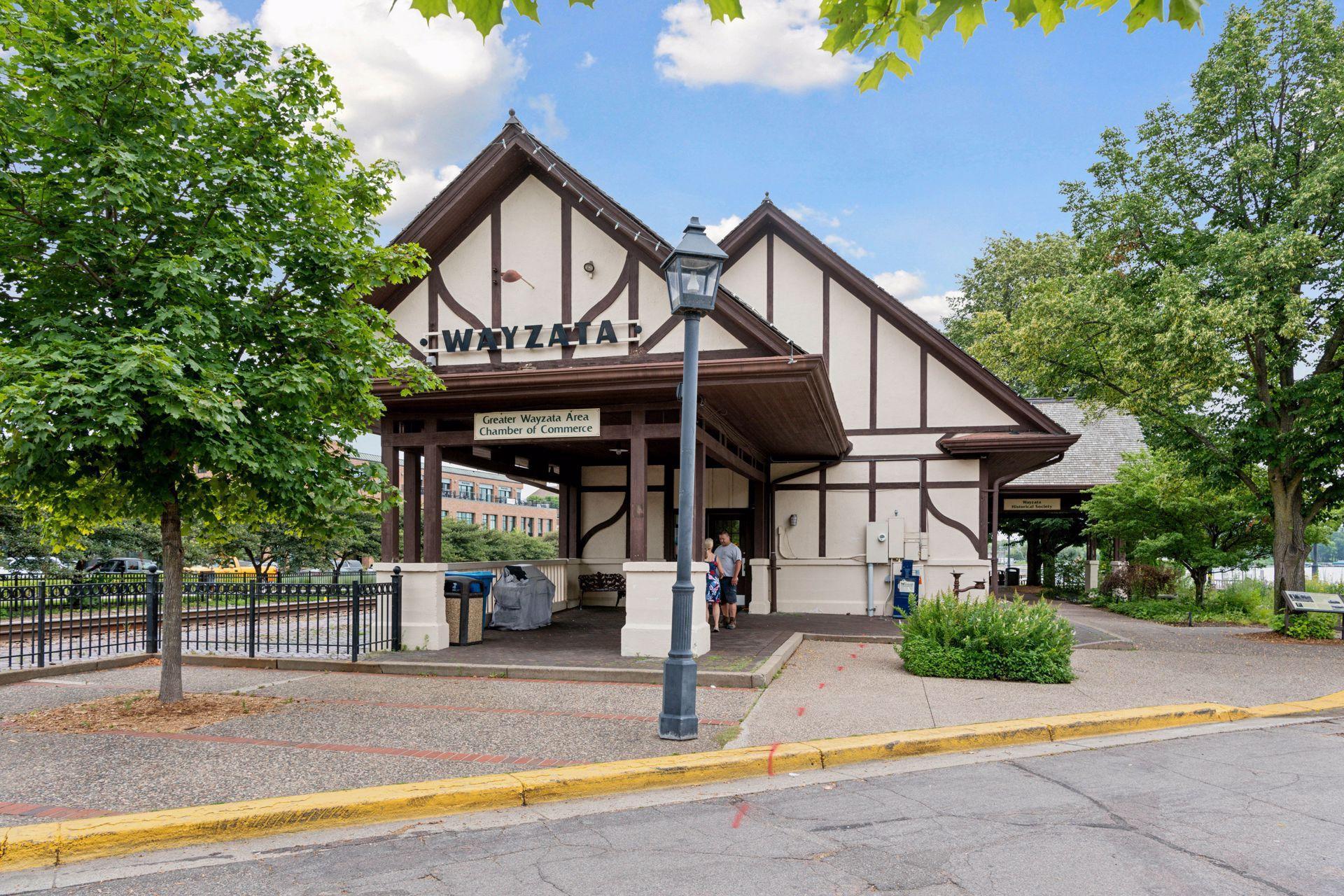 205 Barry Avenue S Unit: 303