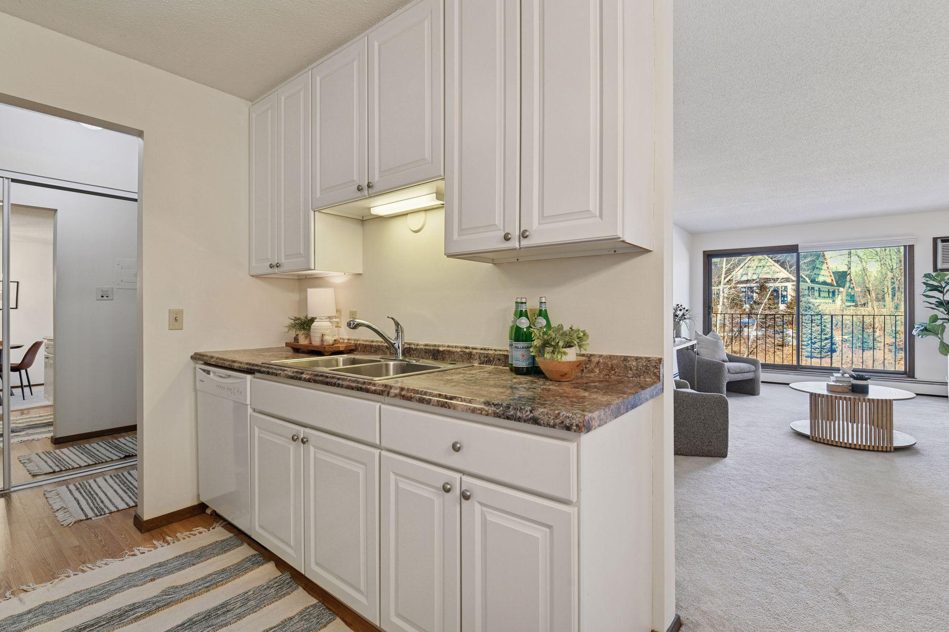 205 Barry Avenue S Unit: 303