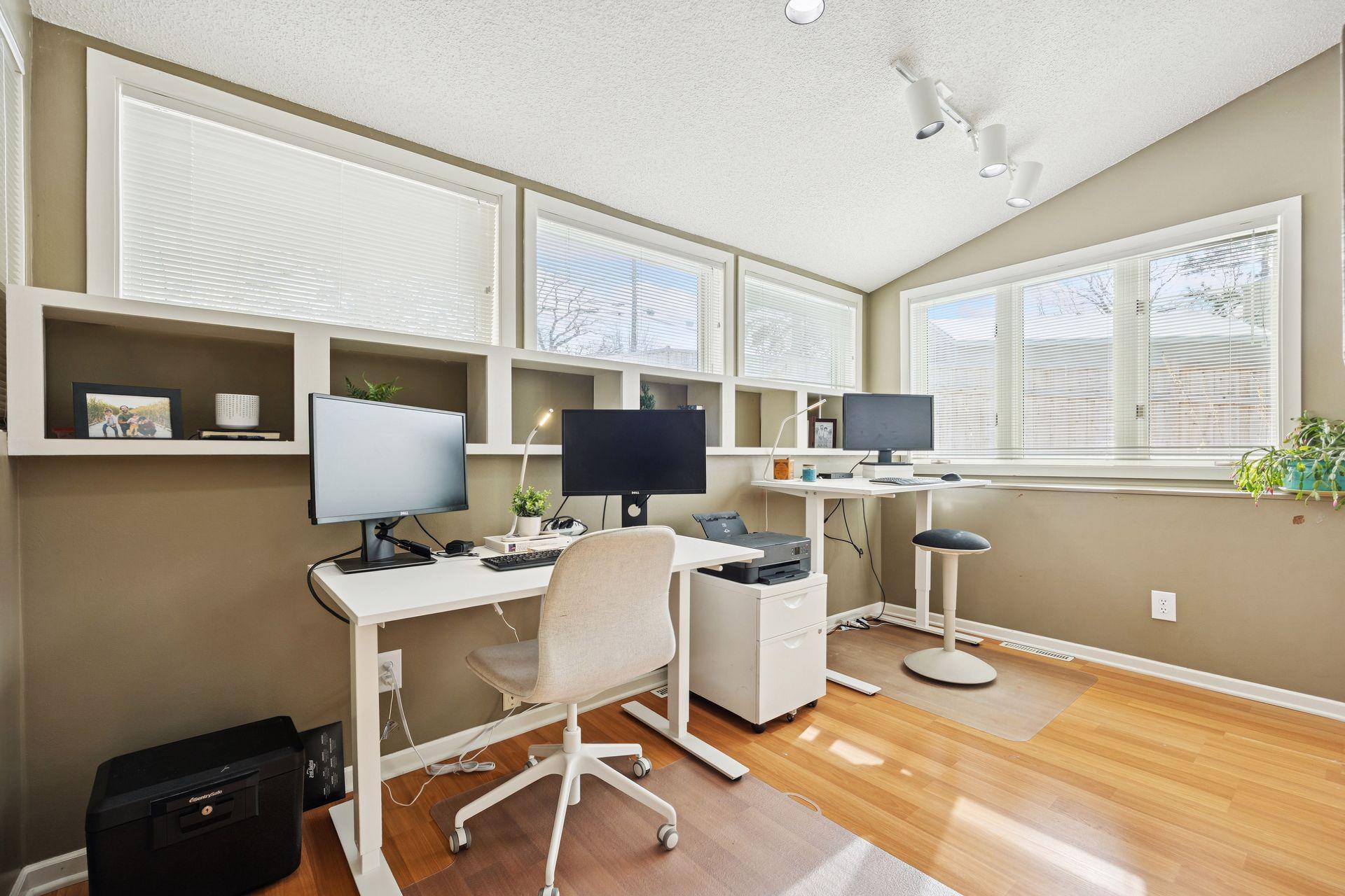 10001 Windsor Lake Lane