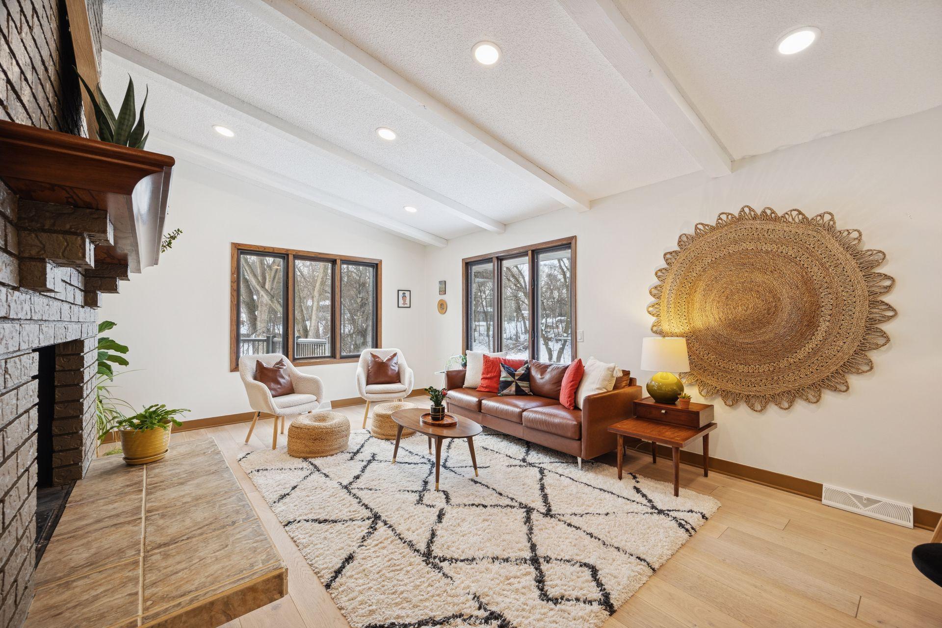 10001 Windsor Lake Lane