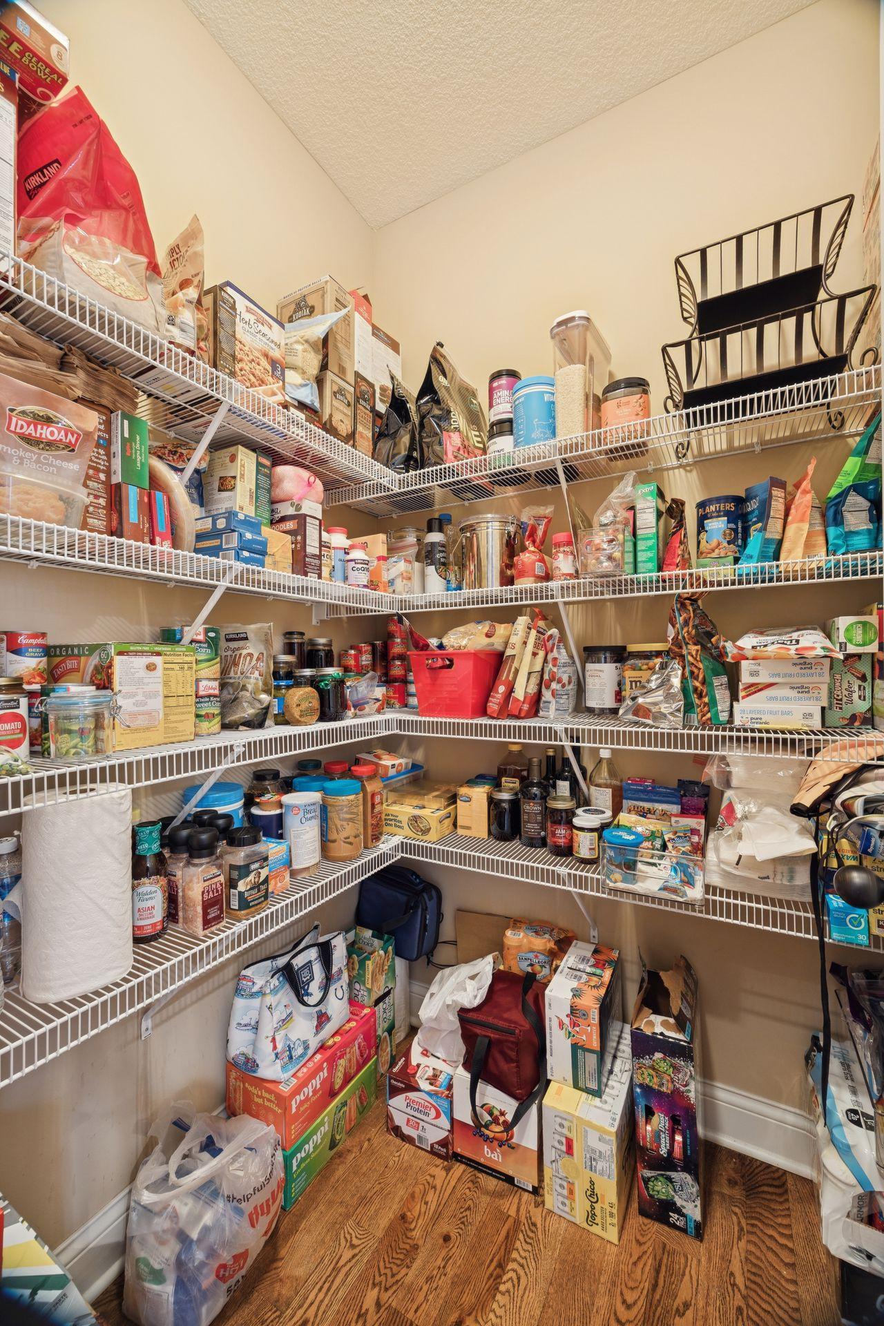 7244 Terraceview Lane N