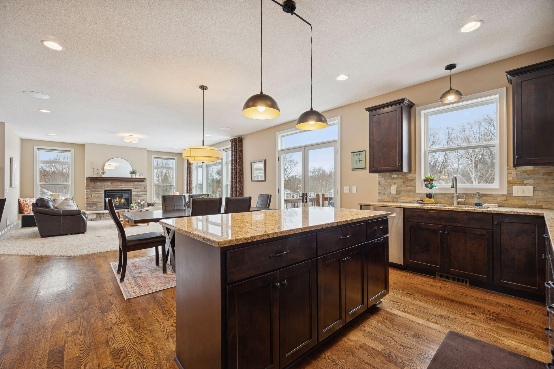 7244 Terraceview Lane N