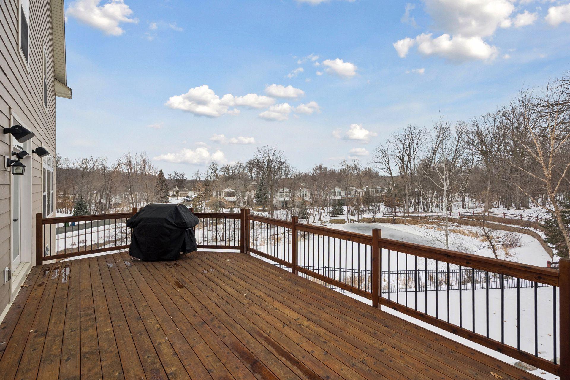 7244 Terraceview Lane N