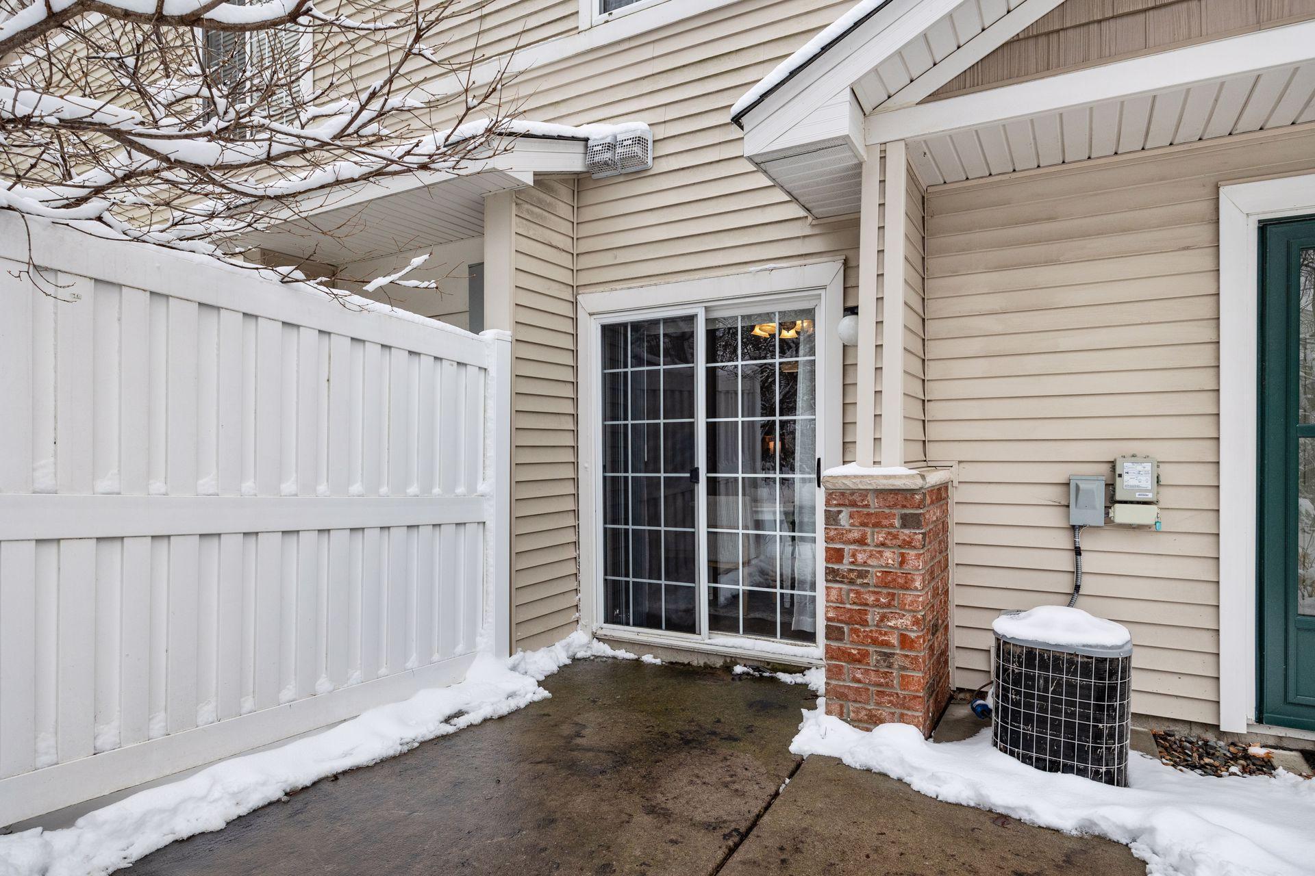 17776 66th Avenue N Unit: 17776