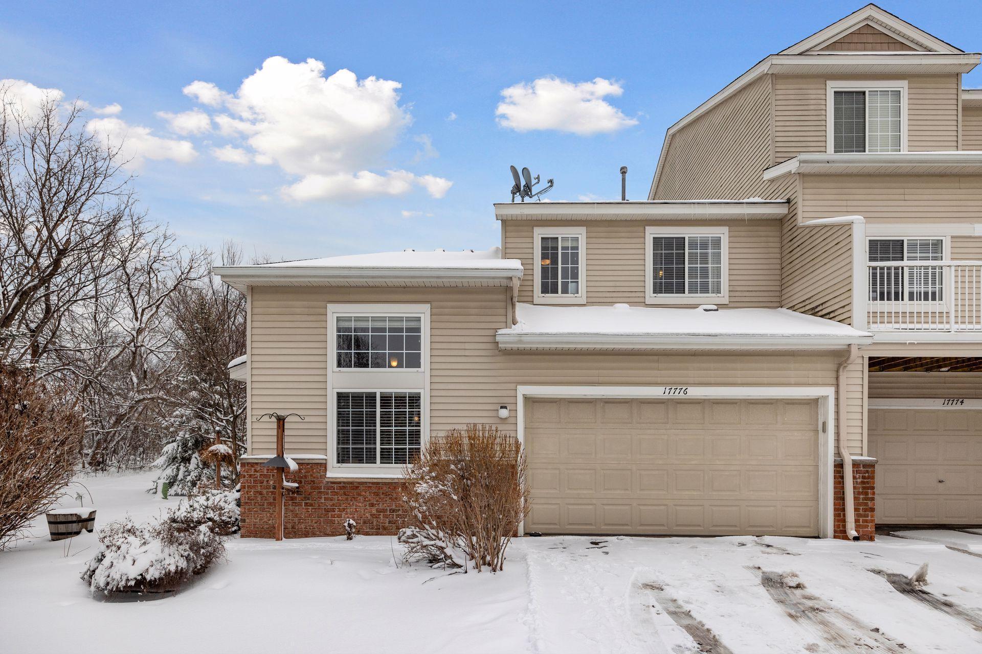 17776 66th Avenue N Unit: 17776