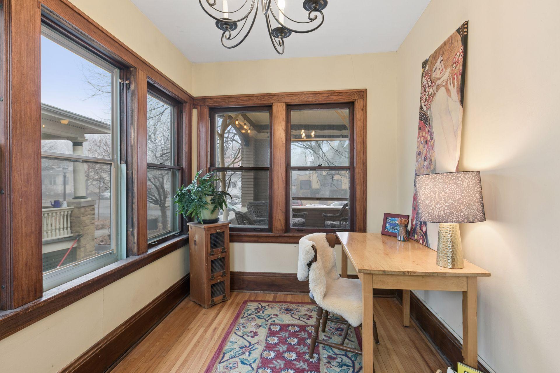 1957 Selby Avenue