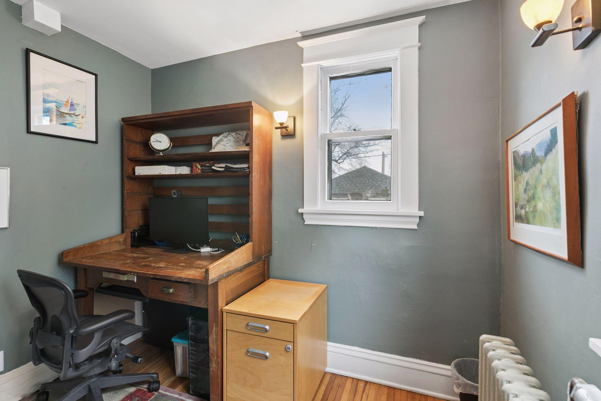 1957 Selby Avenue