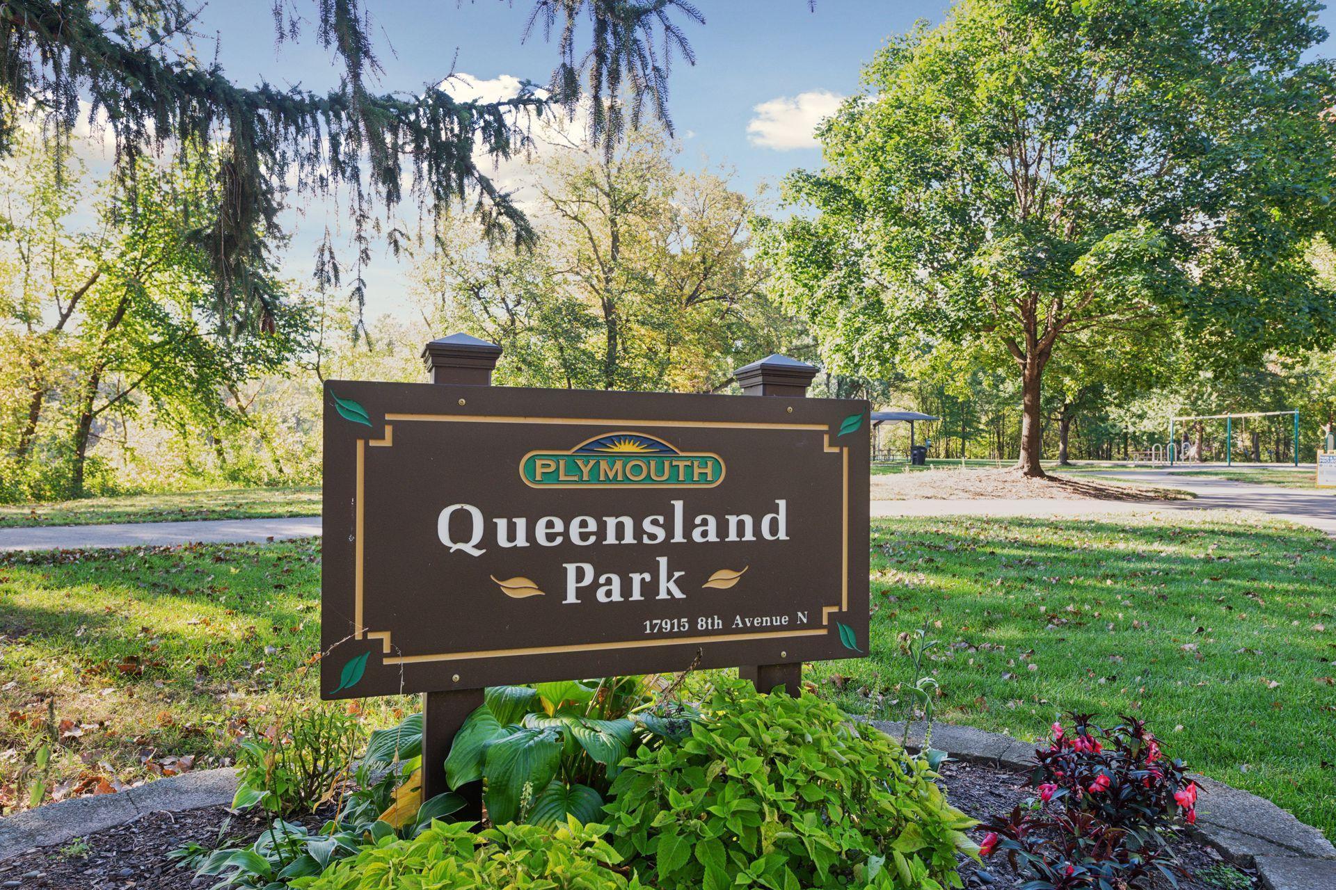 615 Narcissus Lane N