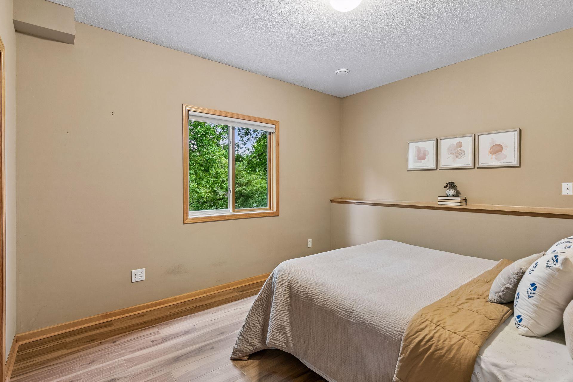 14314 Robin Road NE