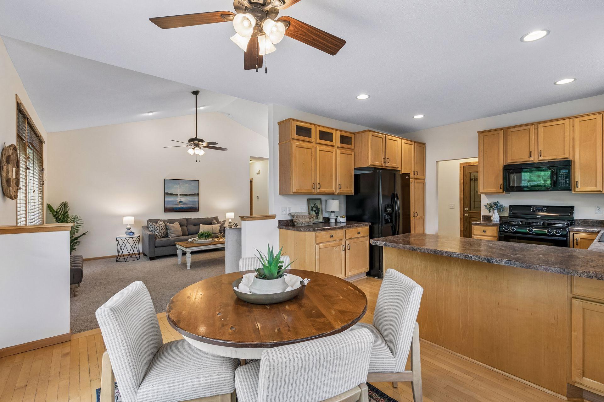 14314 Robin Road NE