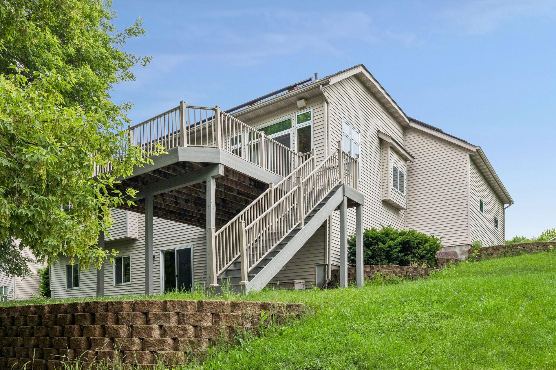 14314 Robin Road NE