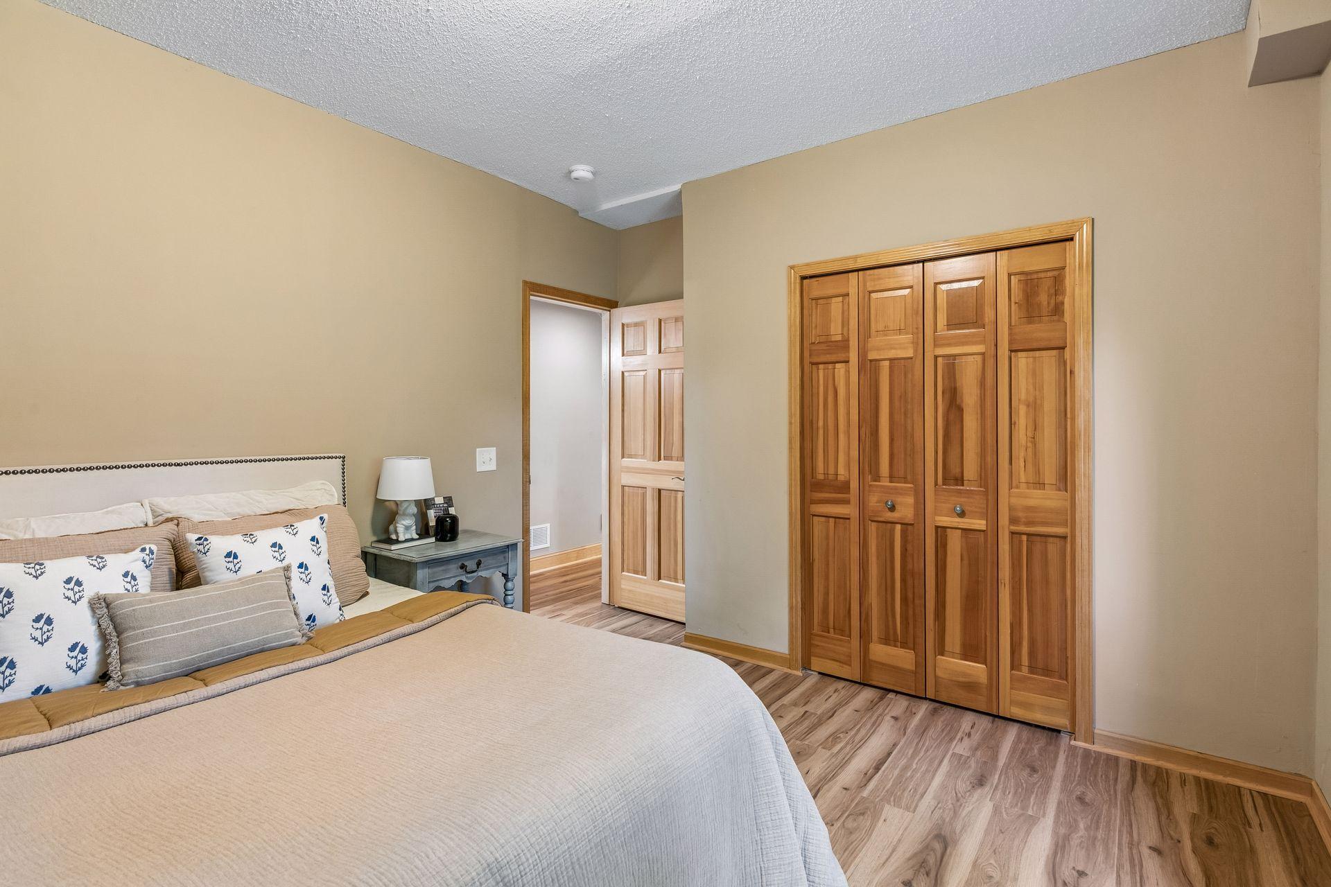 14314 Robin Road NE