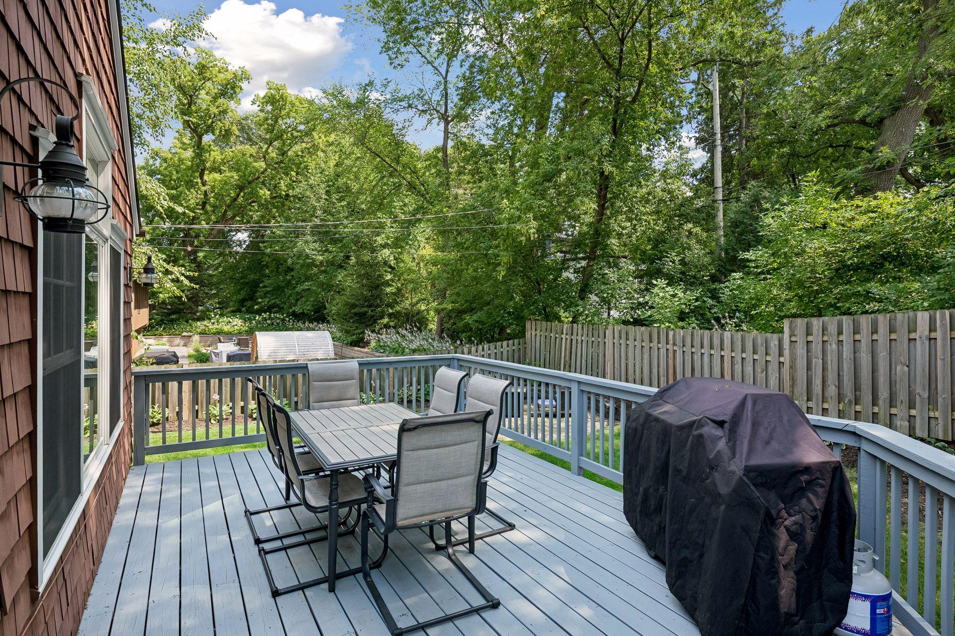 2713 W 54th Street