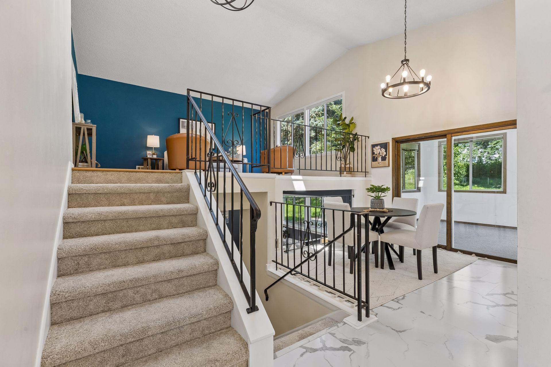 1077 Churchill Circle