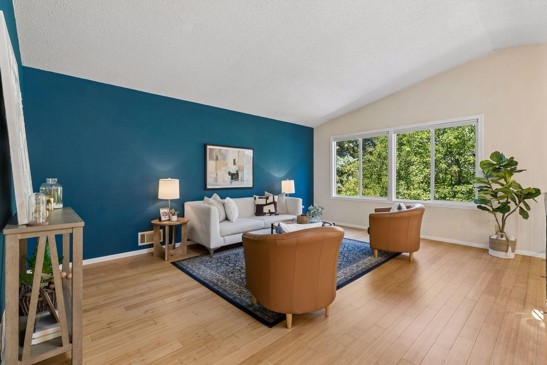 1077 Churchill Circle