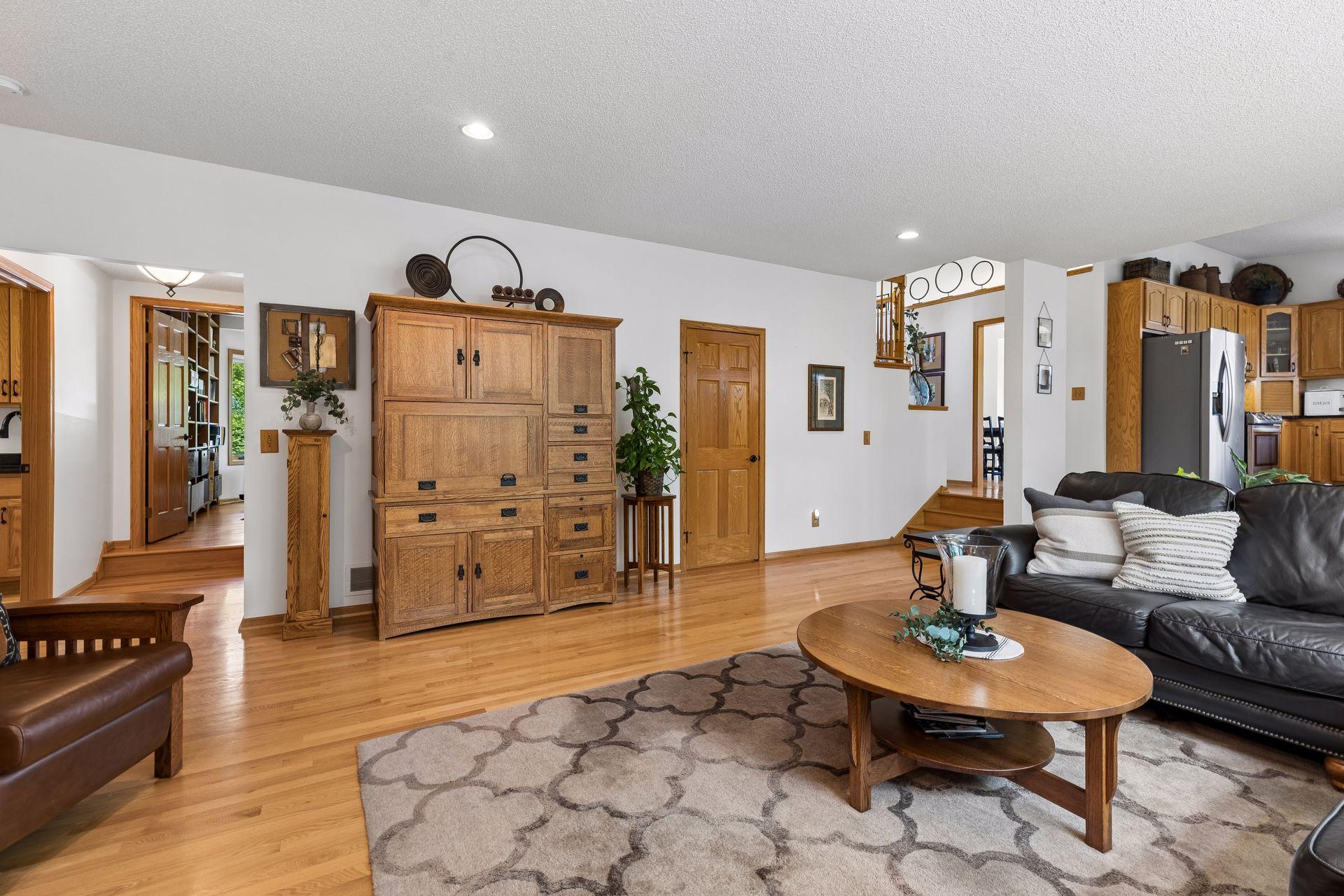 16560 Lake Ridge Drive