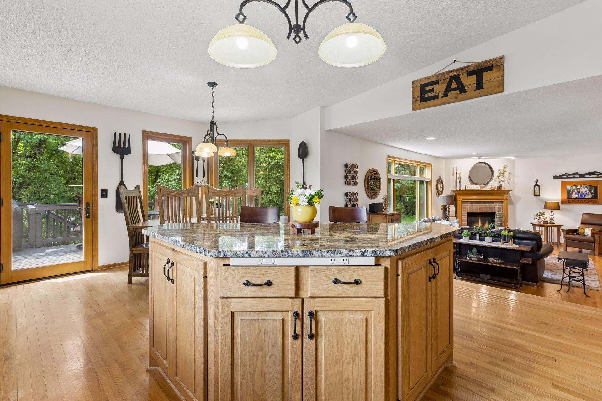 16560 Lake Ridge Drive