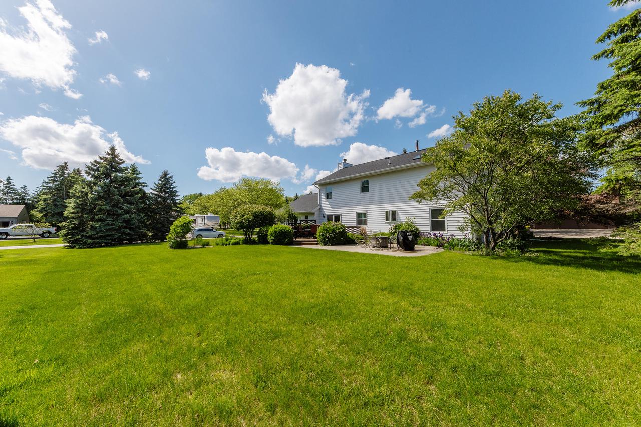 3521 Foxwood ROAD