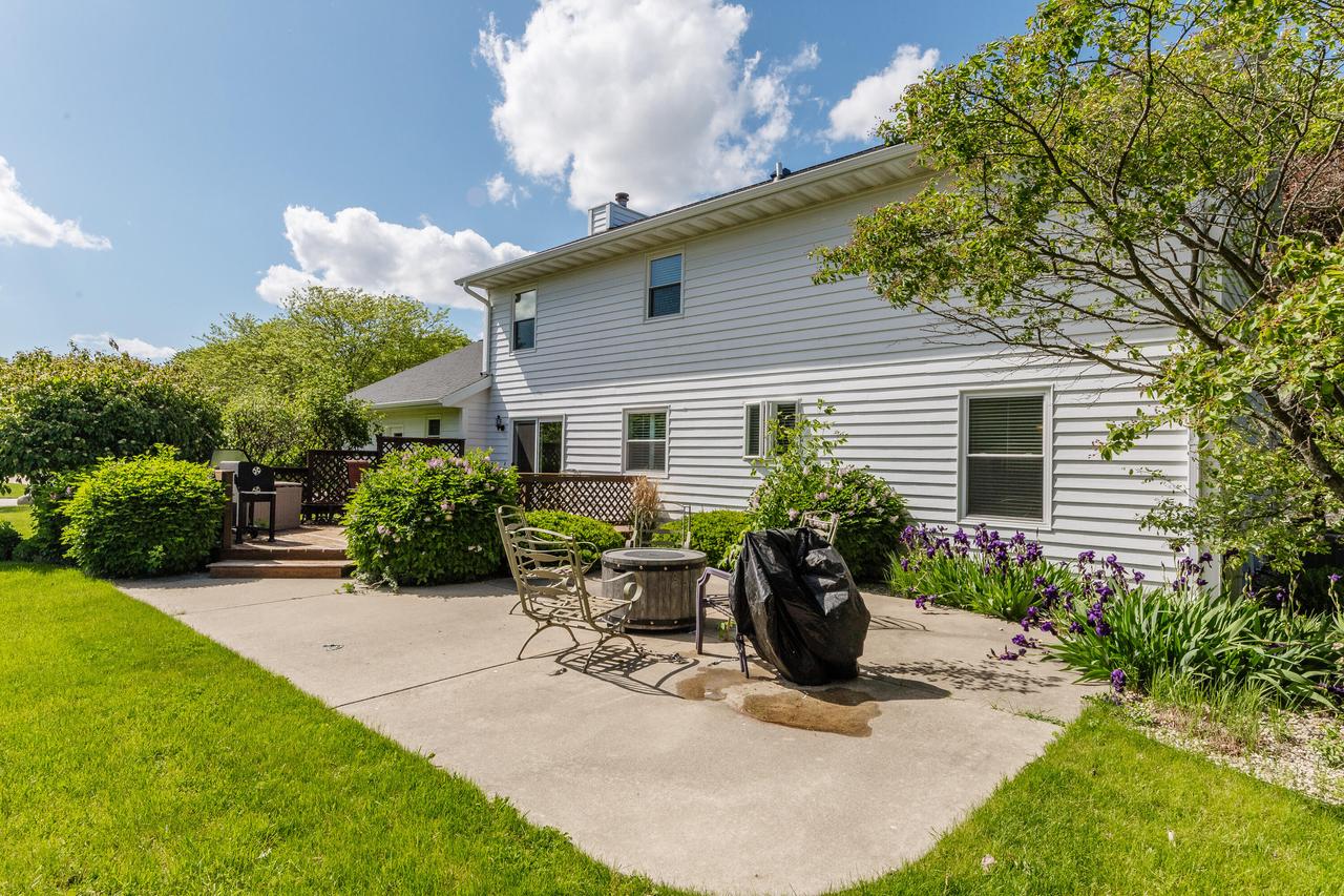 3521 Foxwood ROAD