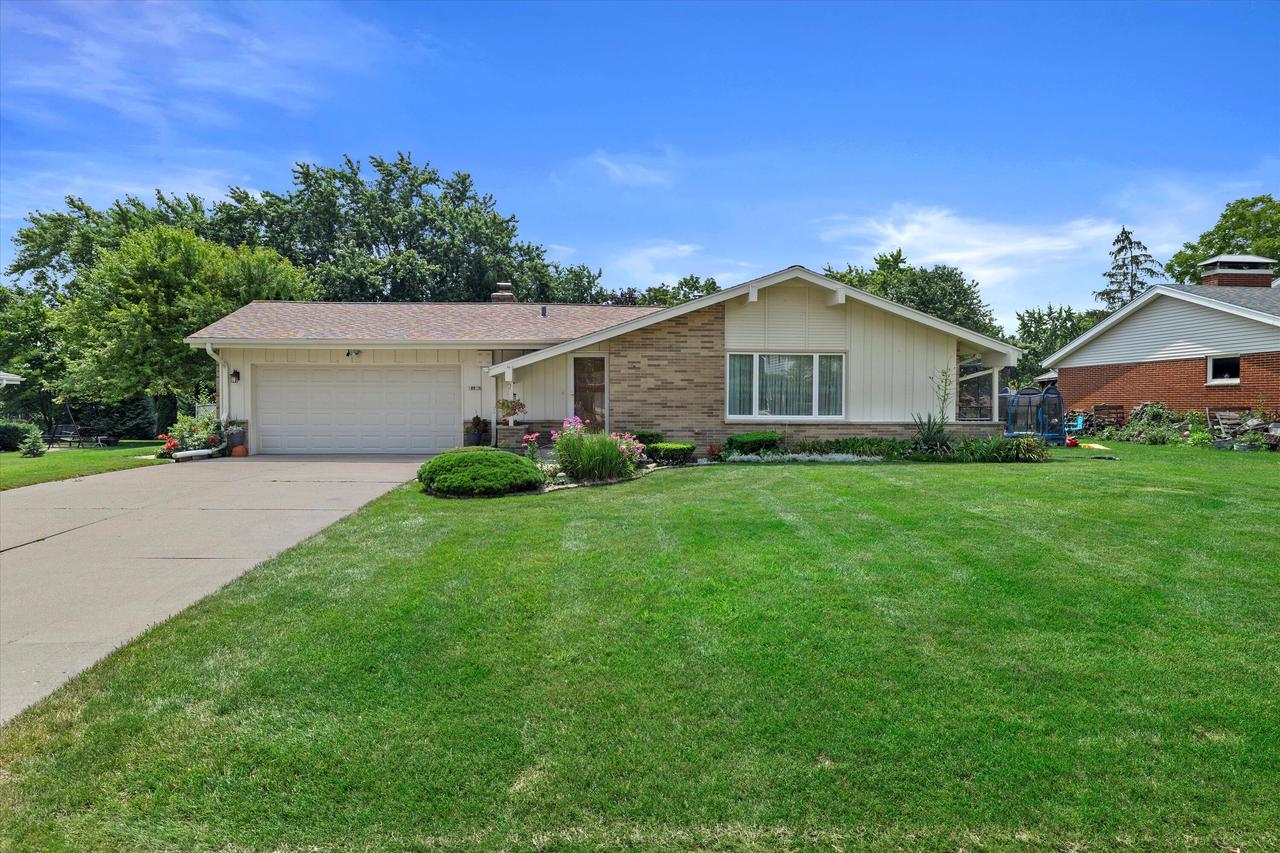 12725 West Brentwood DRIVE