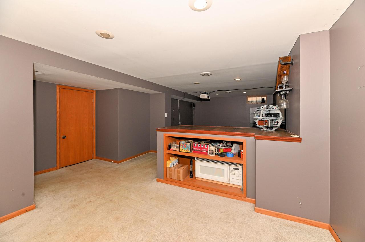 5815 South 39th STREET
