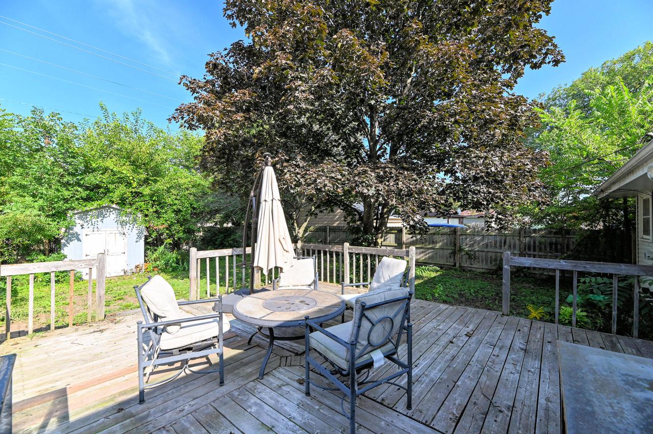 5815 South 39th STREET