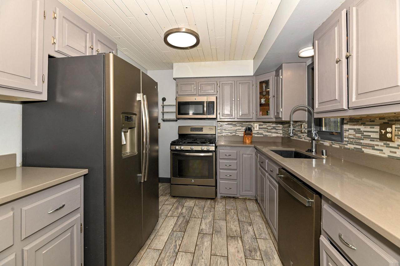 5815 South 39th STREET