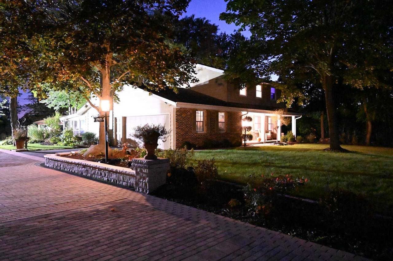 17025 West Sundown DRIVE