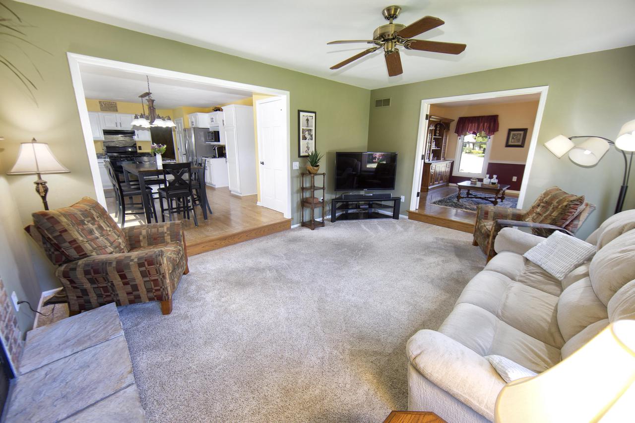 8589 West Woodfield COURT