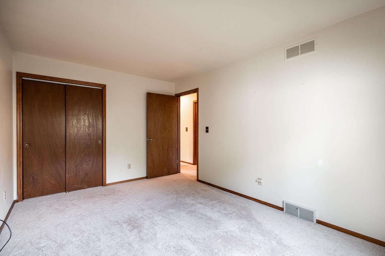 3417 High Ridge COURT
