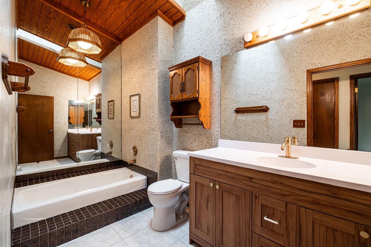 3417 High Ridge COURT