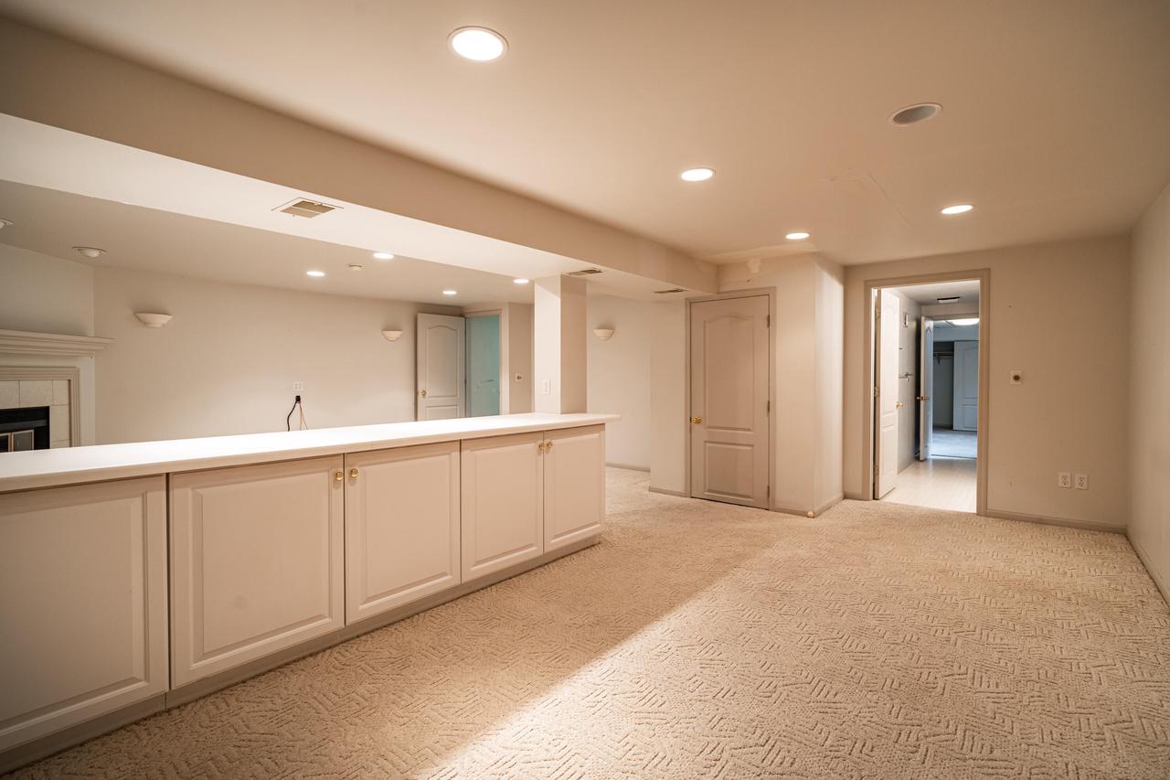 3417 High Ridge COURT
