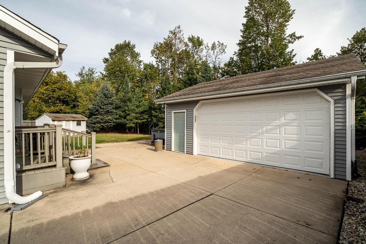 3417 High Ridge COURT
