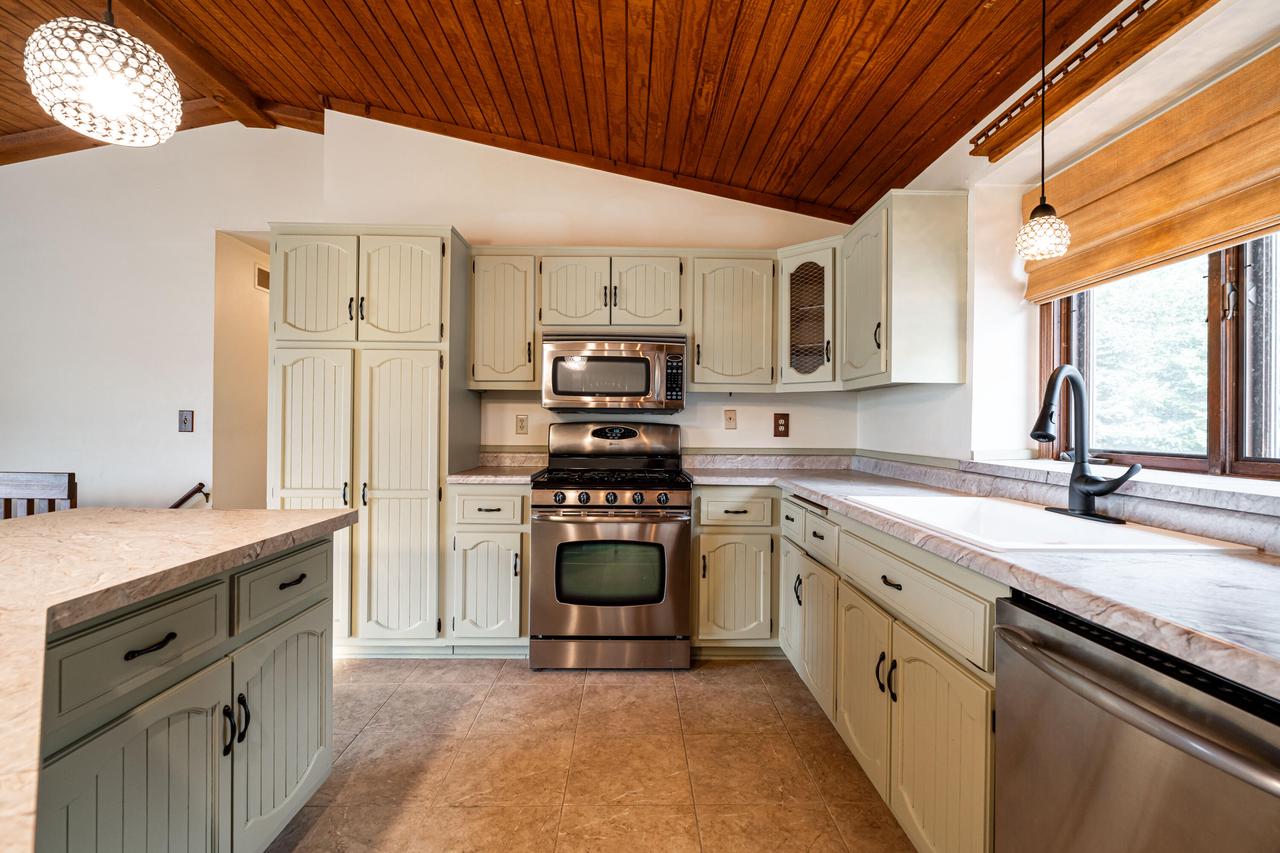 3417 High Ridge COURT