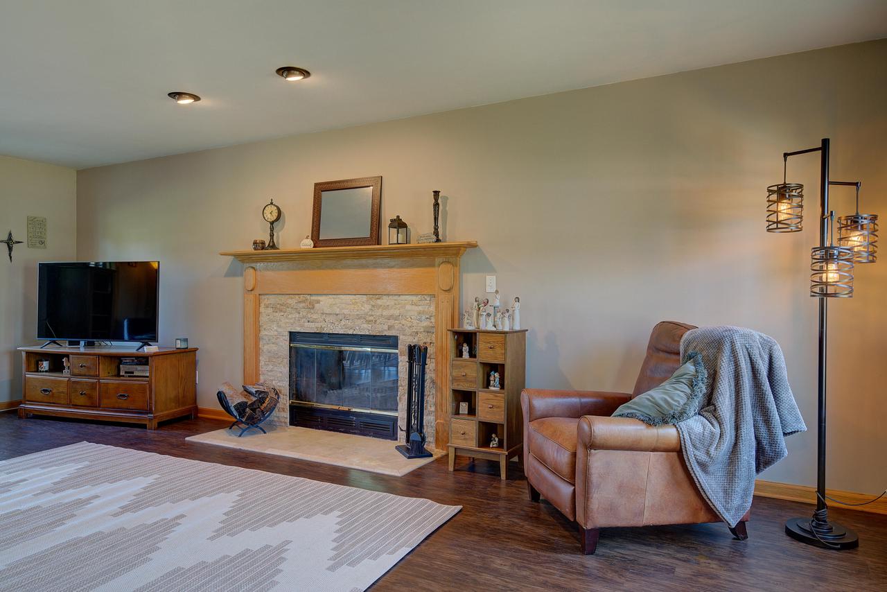 28717 Cardinal COURT