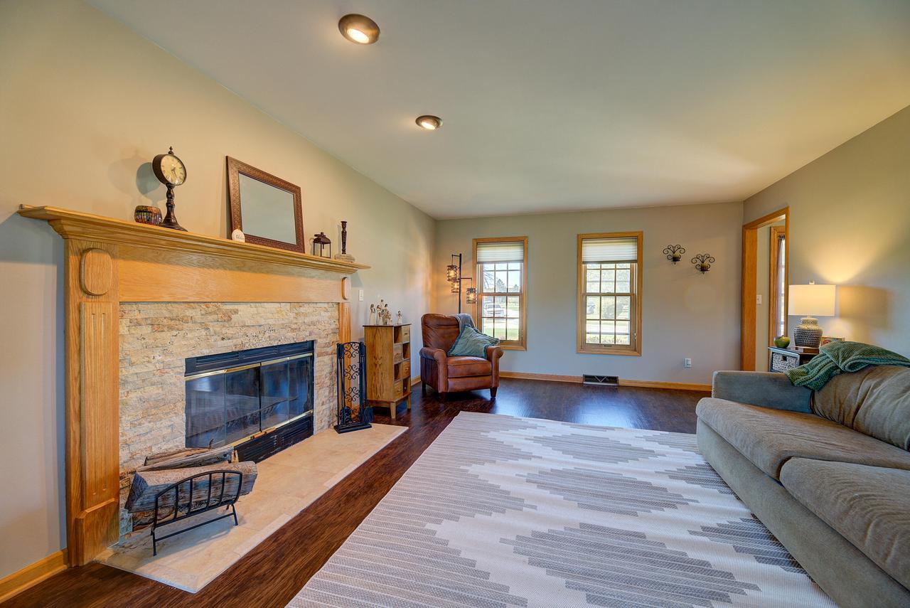 28717 Cardinal COURT