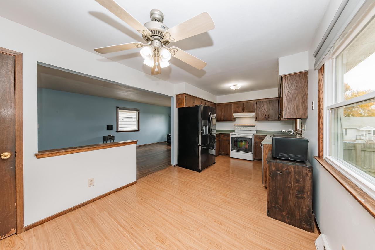 423 South 94th STREET