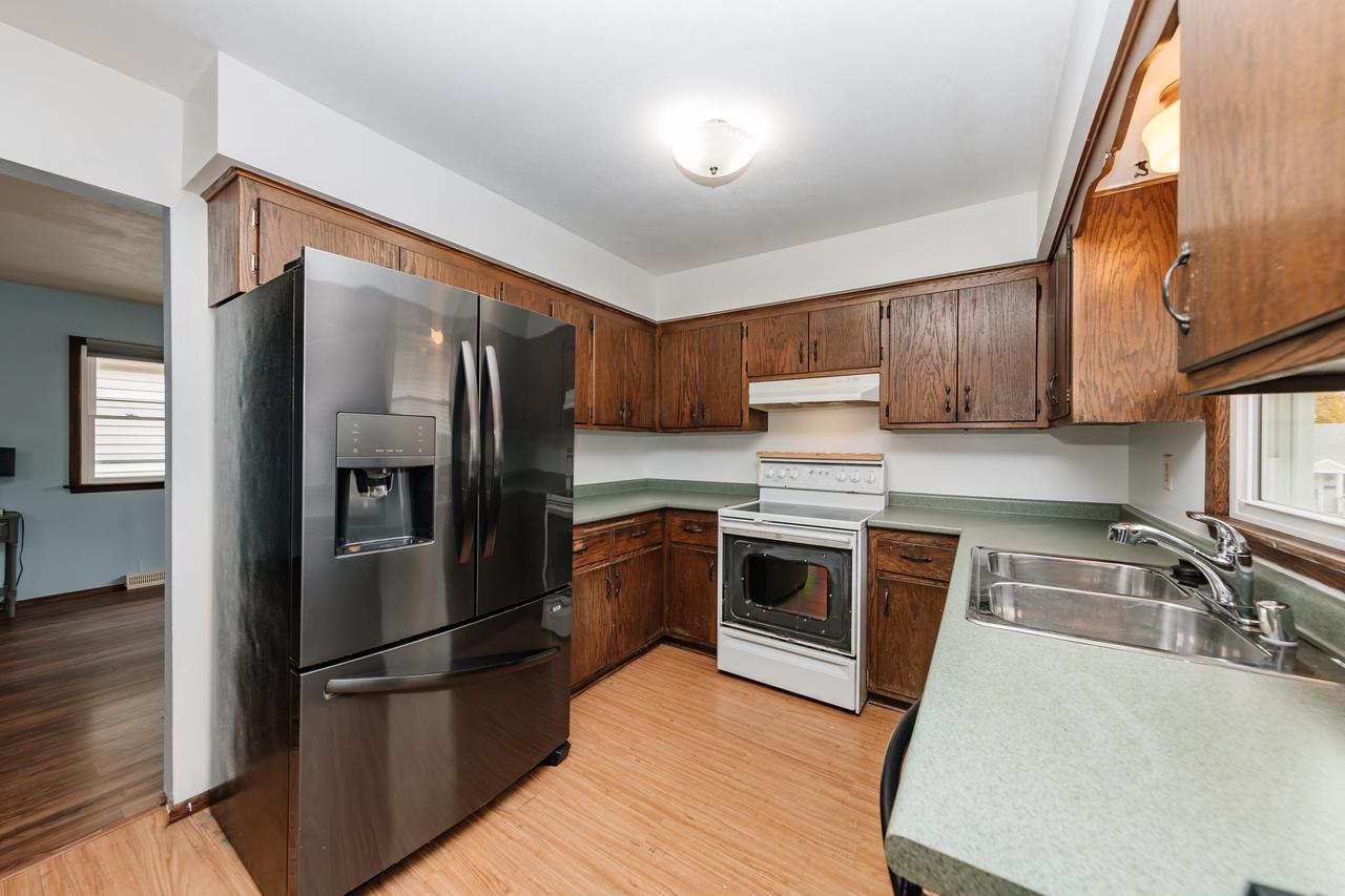 423 South 94th STREET