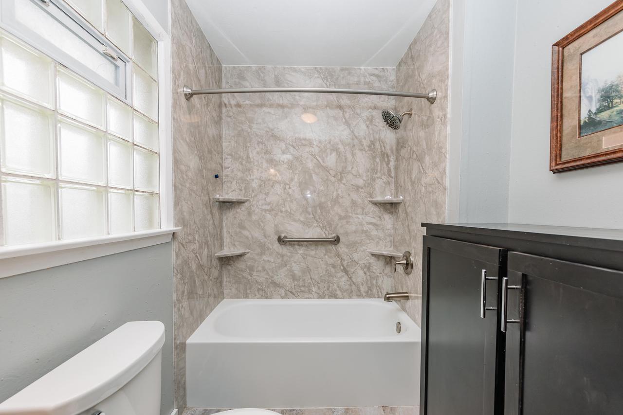 423 South 94th STREET