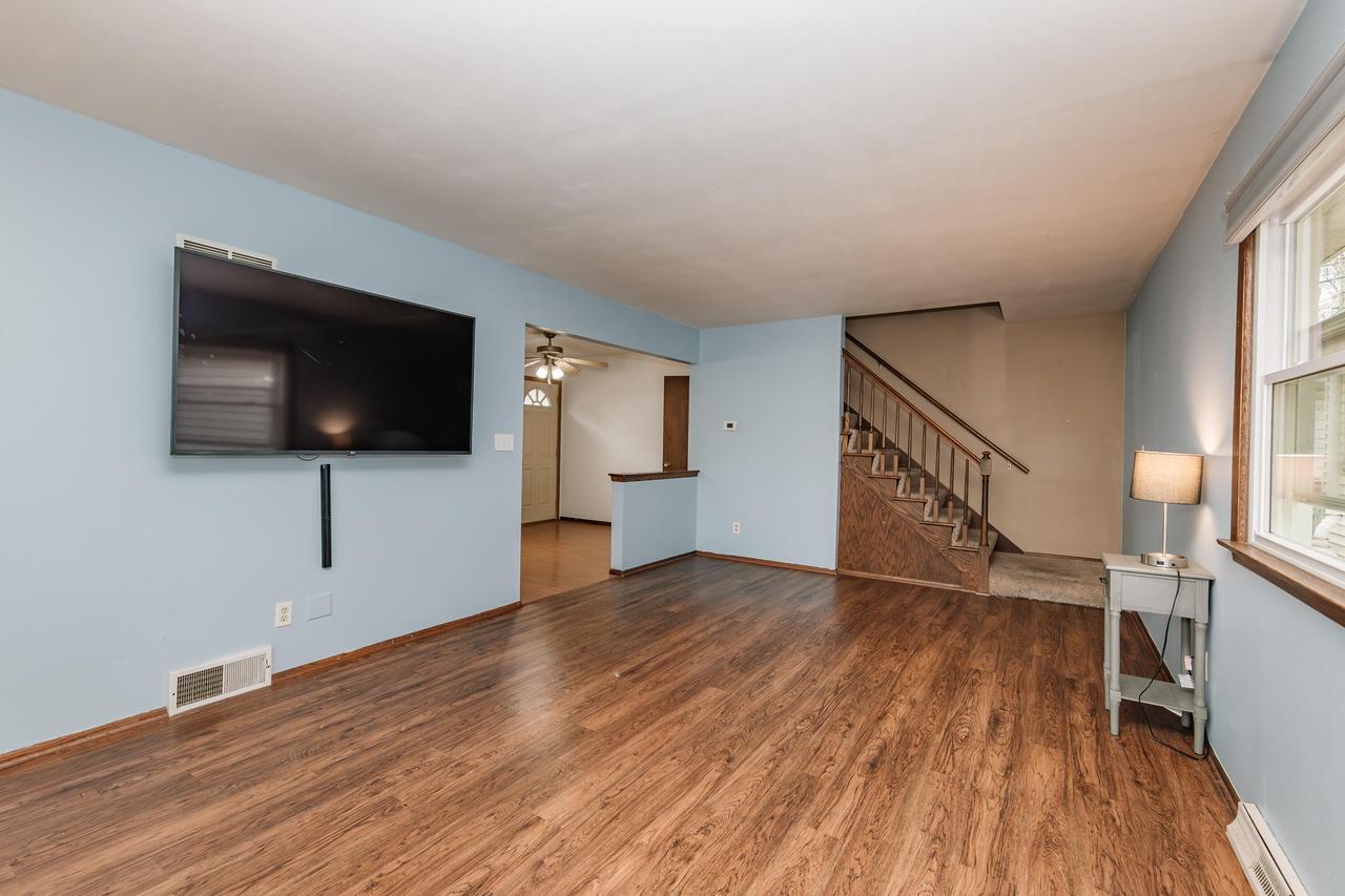 423 South 94th STREET