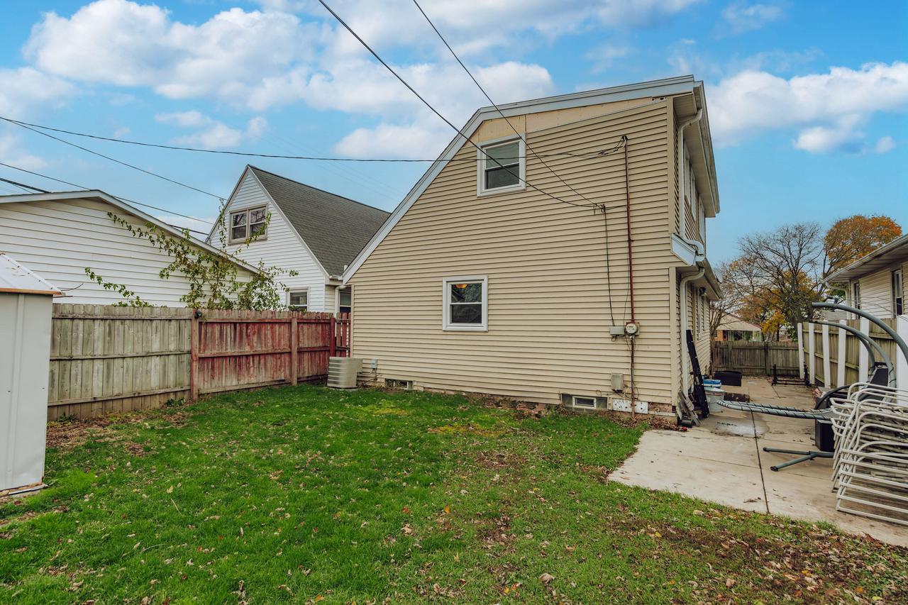 423 South 94th STREET