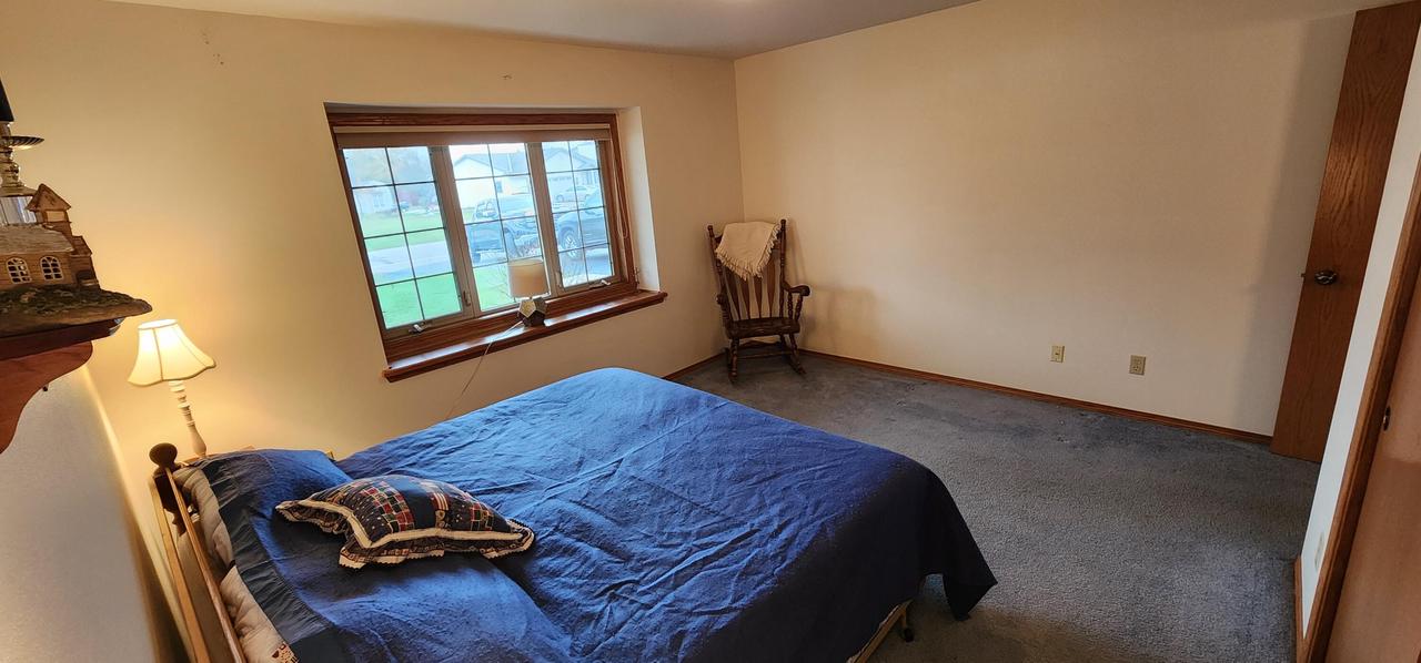 8587 South Cortland DRIVE