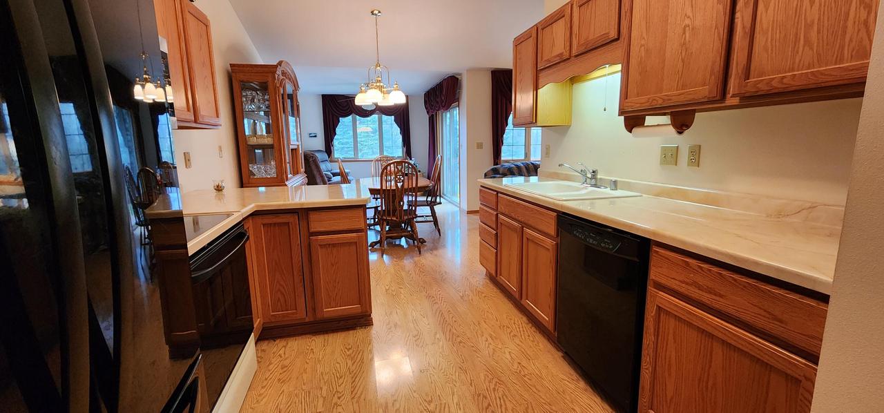 8587 South Cortland DRIVE
