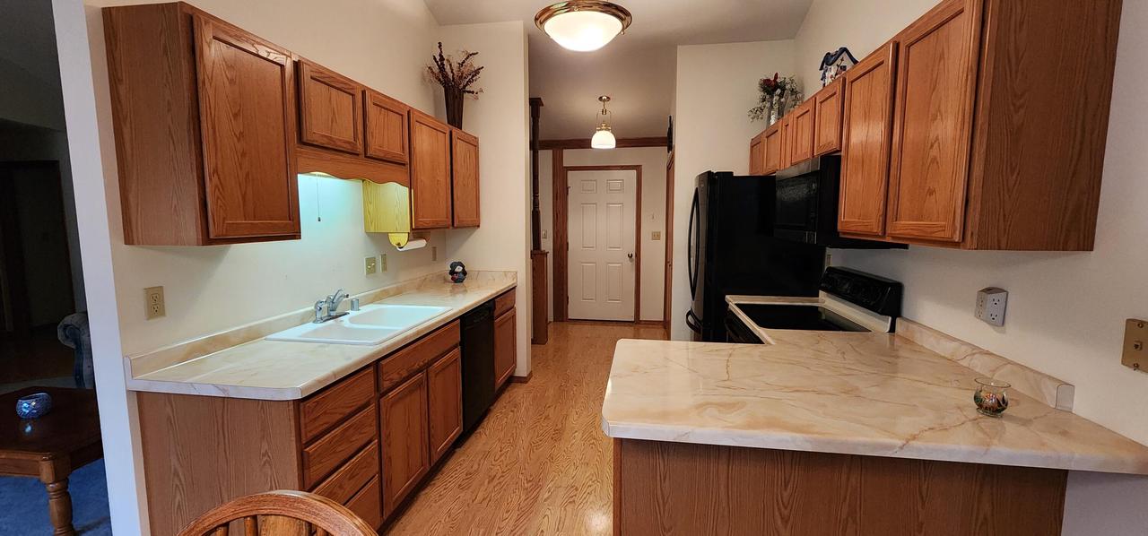 8587 South Cortland DRIVE