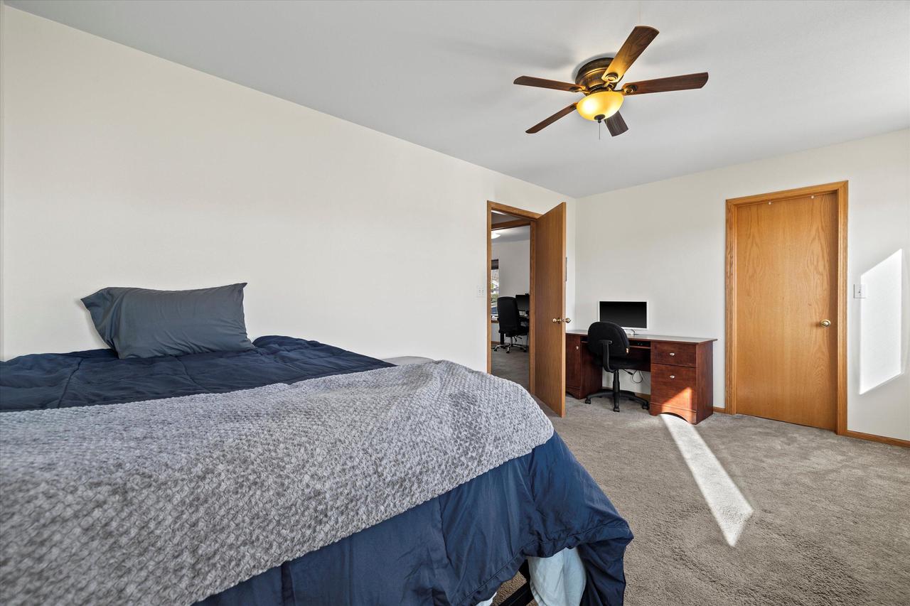864 Harding DRIVE