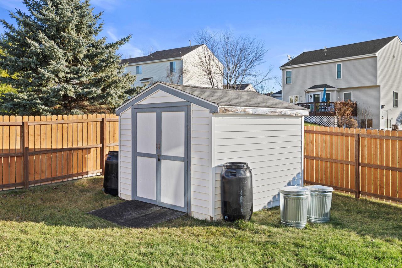 864 Harding DRIVE