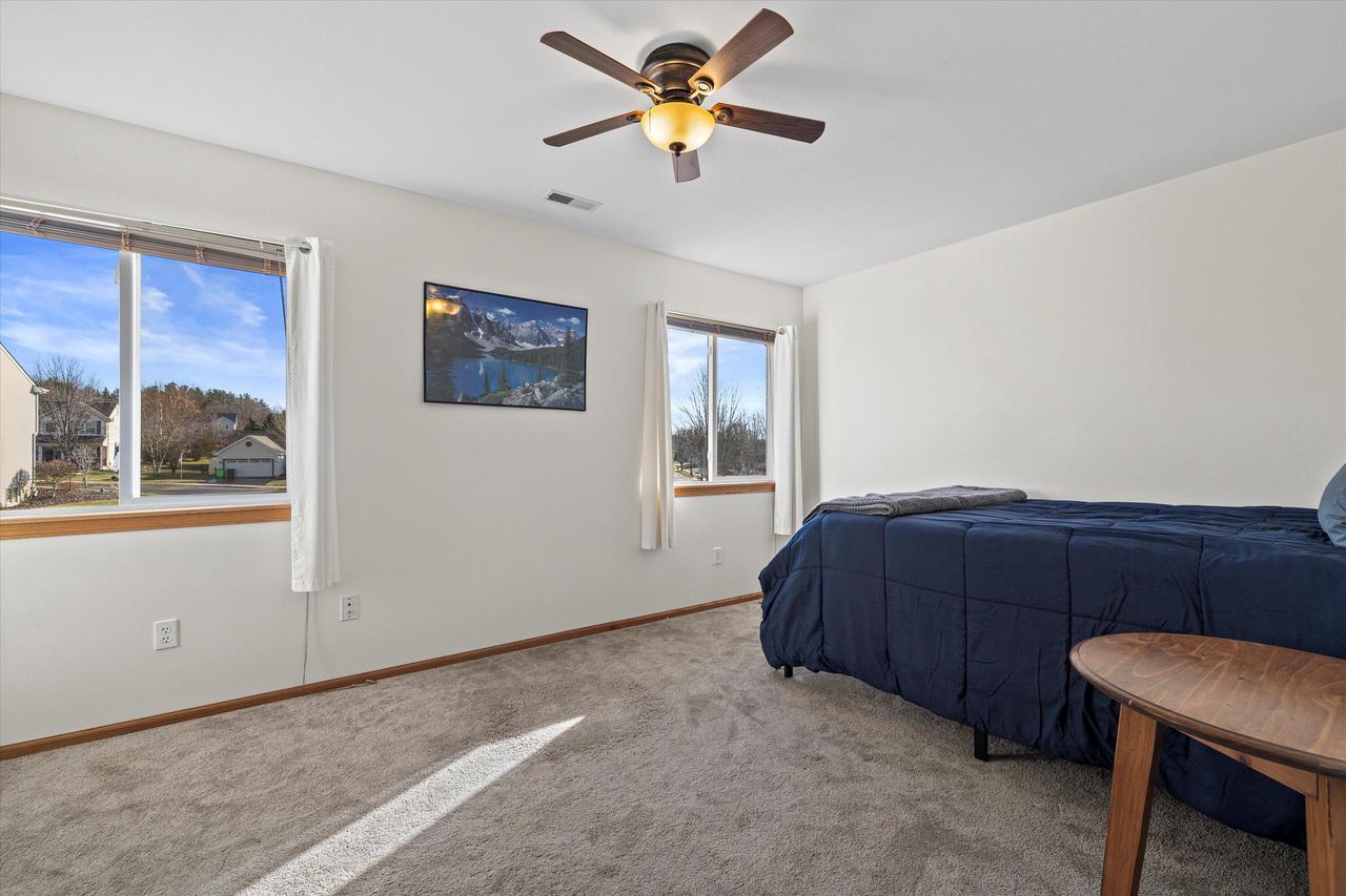 864 Harding DRIVE