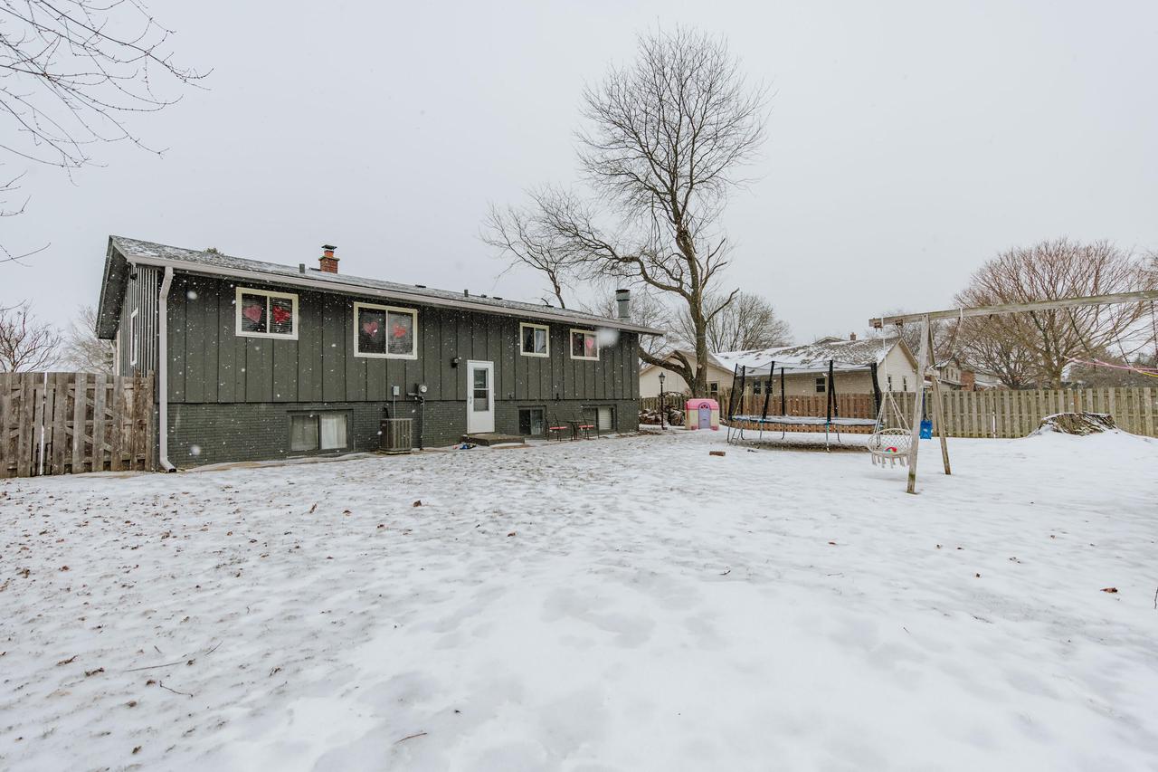 5350 Gallant Fox LANE